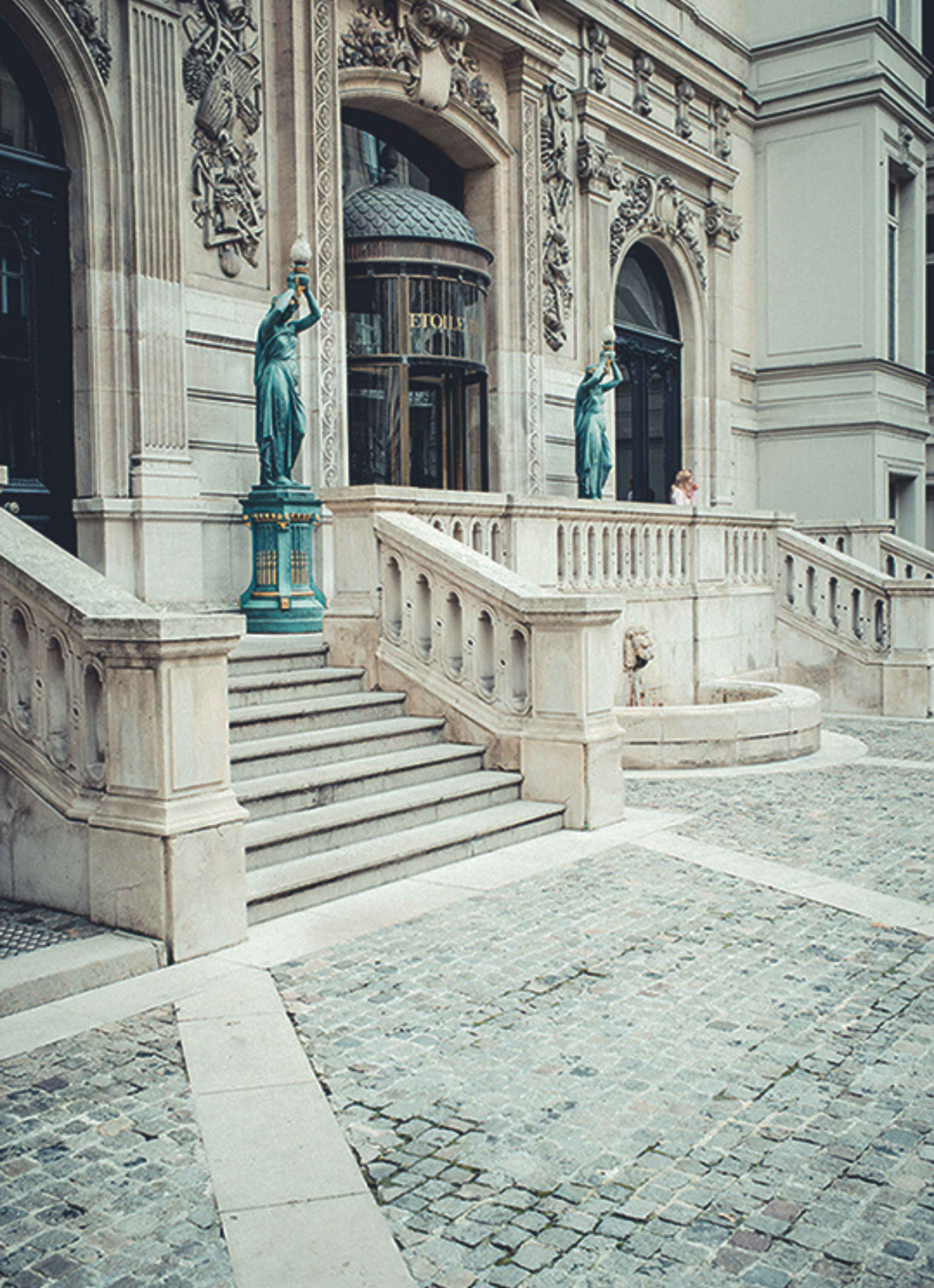 La Biosthétique Paris headquarters exterior