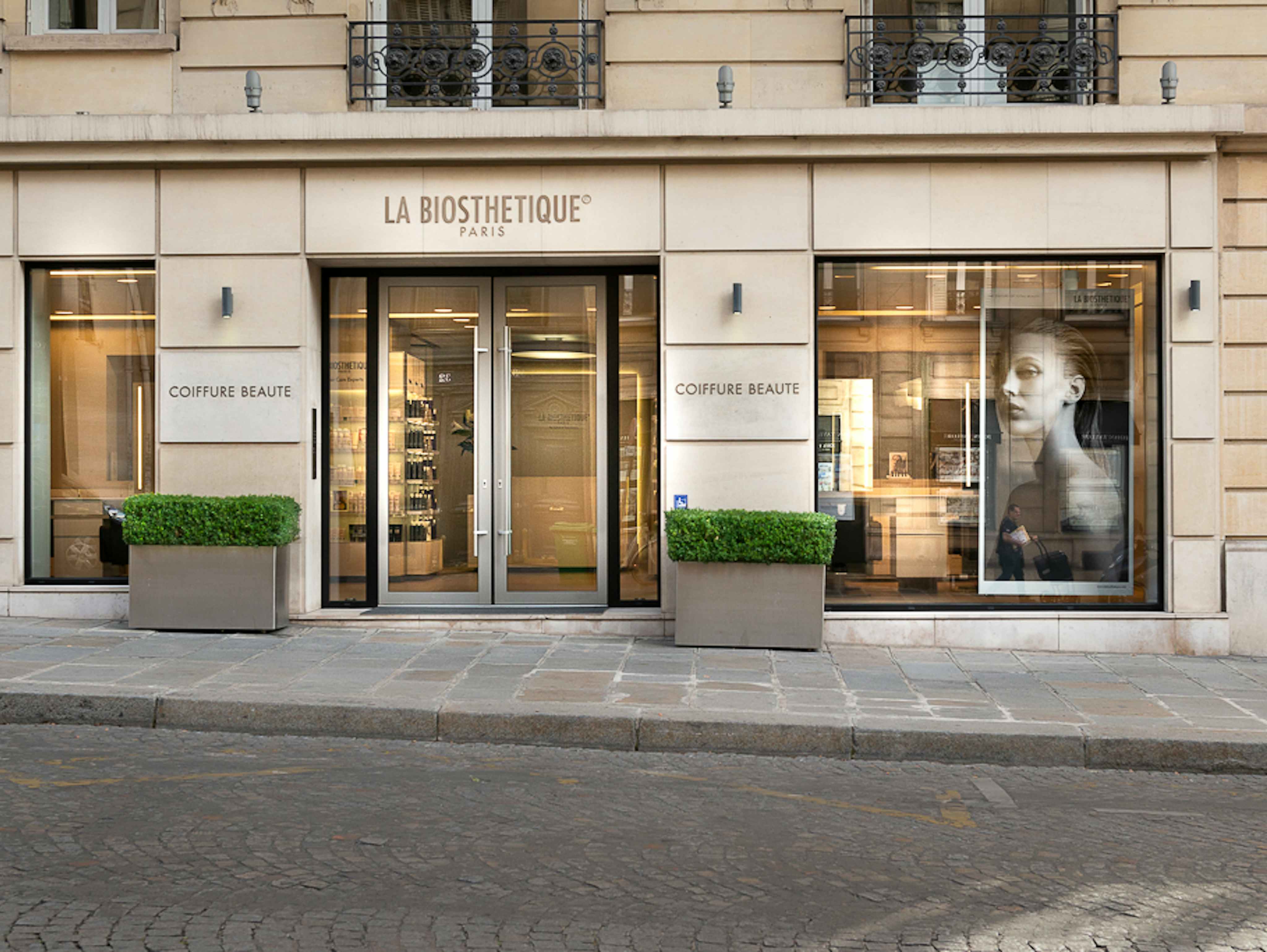 La Biosthétique salon exterior